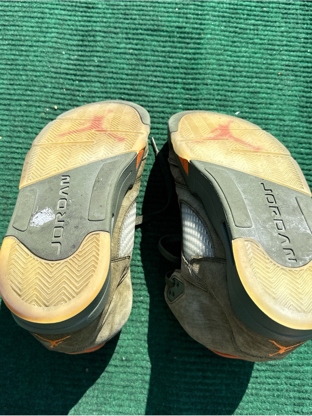 Air Jordan 5 Retro 'Olive' 2024 Men’s Size 10
NO INSOLES - Picture 6 of 7